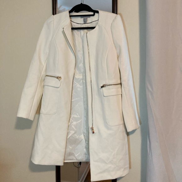 H&M Jackets & Blazers - H&M Modern Classic White Coat